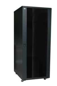 Rack cerrado de piso- 22U 19" 800 mm de profundidad- Puerta delantera de vidrio Inlcuye: juego de ruedas - pivotes (4) unidades de ventiladores - termostato- puerta trasera microperforada , de (2) partes. ( todas las puertas con llaves) juego de tornillos